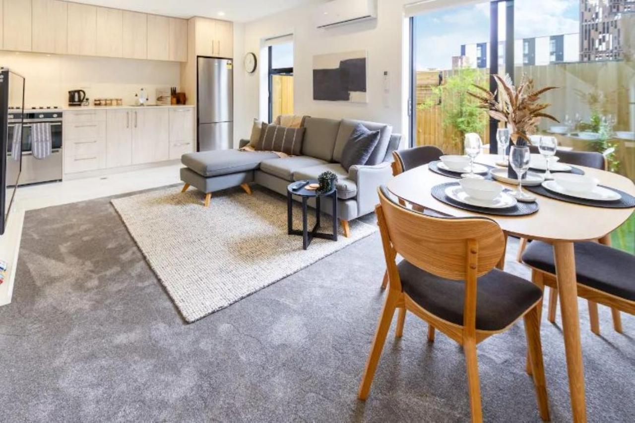 Serenity In The Centre: 2 Bed 2 Bath Крайстчърч Екстериор снимка